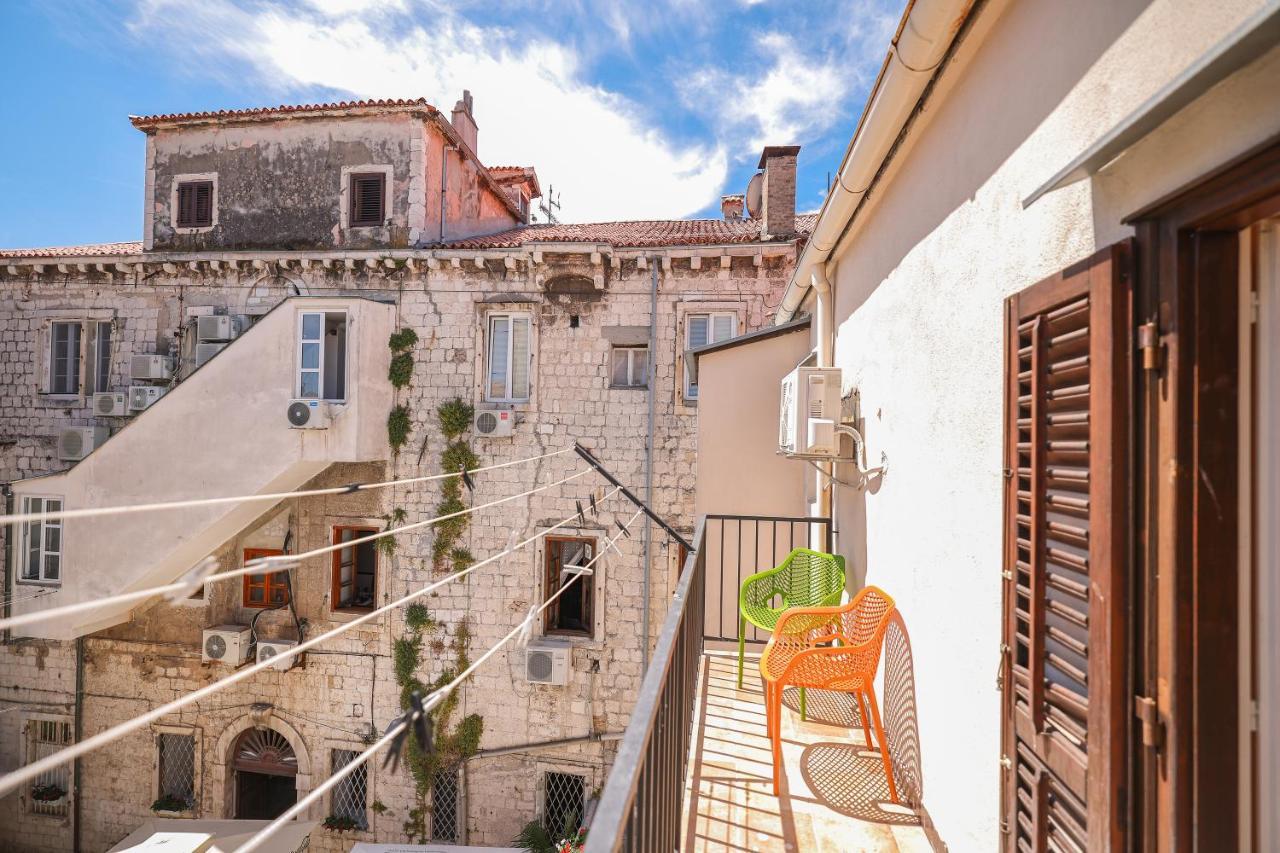 Two Bedroom Apartment In City Center Igor Zadar Buitenkant foto