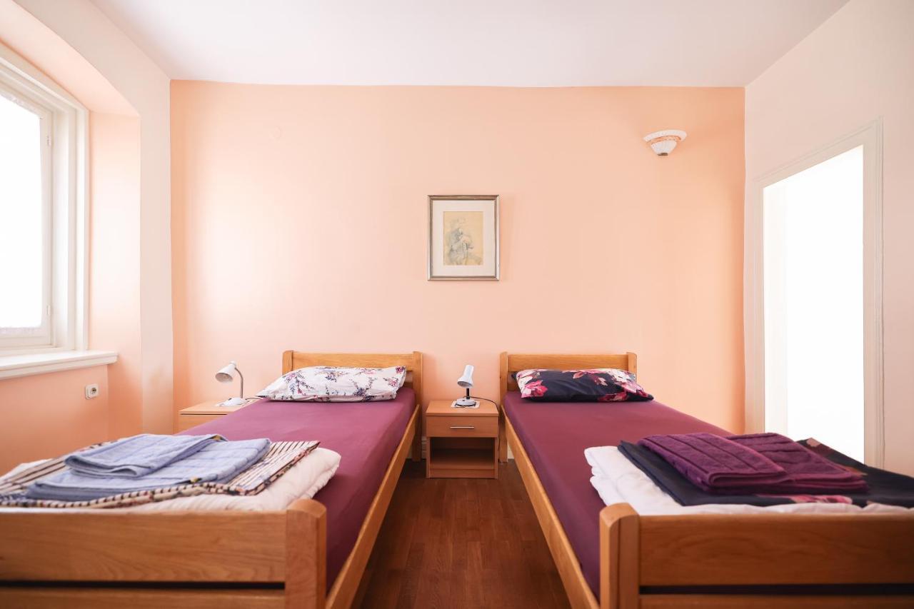 Two Bedroom Apartment In City Center Igor Zadar Buitenkant foto