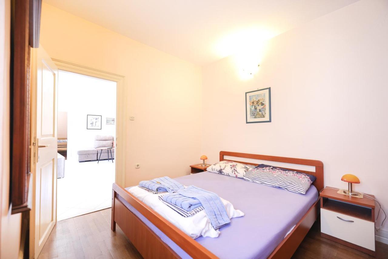 Two Bedroom Apartment In City Center Igor Zadar Buitenkant foto